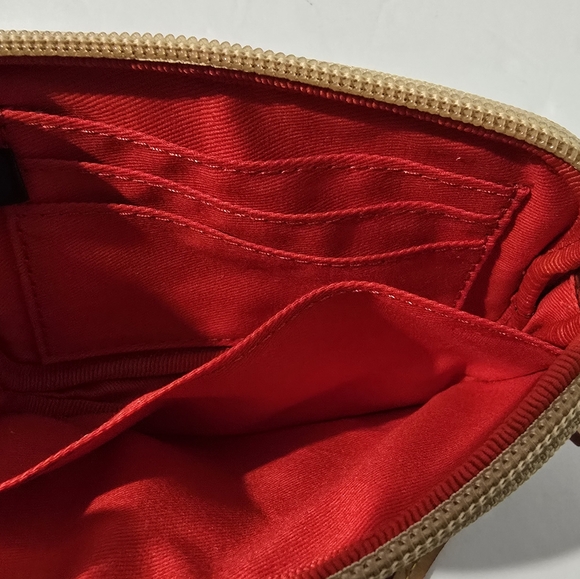 Dooney and Burke Cream Tan Patent Leather ID‎ Wristlet Wallet - Picture 4 of 7